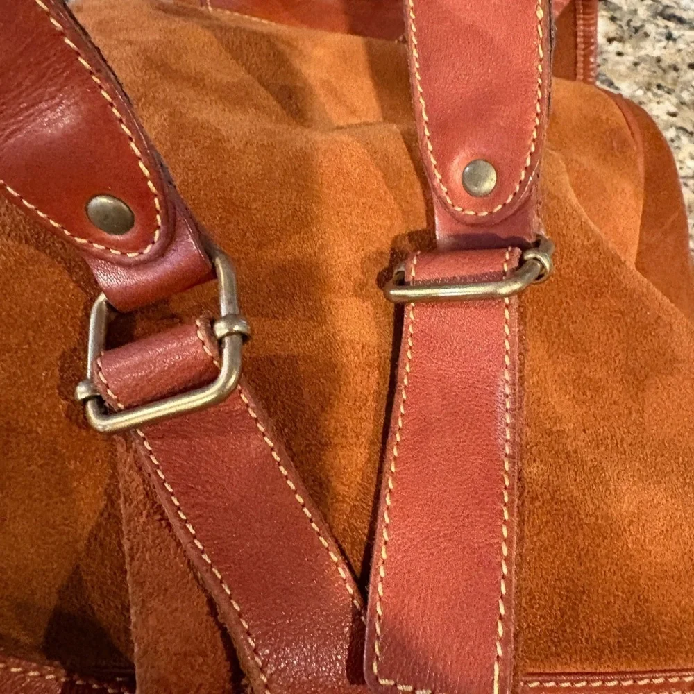 🌳VINTAGE RARE Eddie Bauer Suede & Leather Backpack